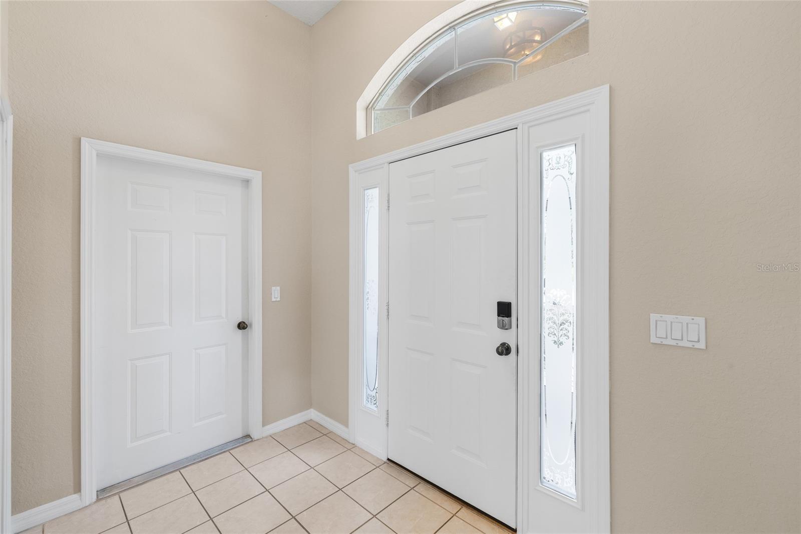 1436 HEDGEWOOD CIR — photo 18