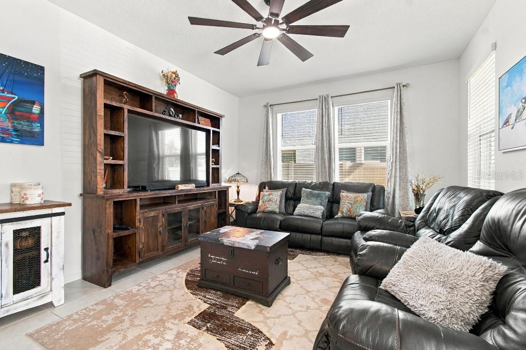 10824 FANNING SPRINGS CT — photo 14