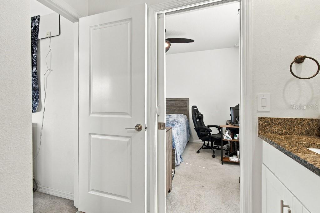 10824 FANNING SPRINGS CT — photo 23