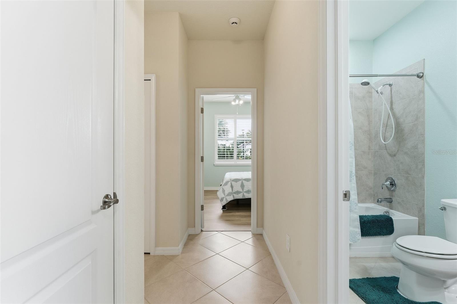 6288 GRAND CYPRESS BLVD — photo 33