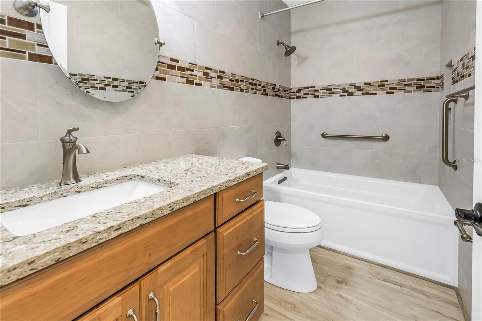 350 2ND ST N #6 — photo 33