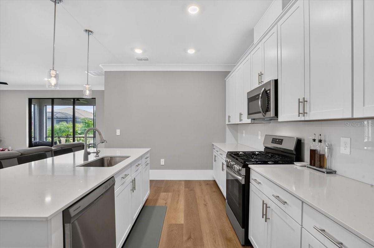 15214 SERENE SHORES LOOP — photo 13
