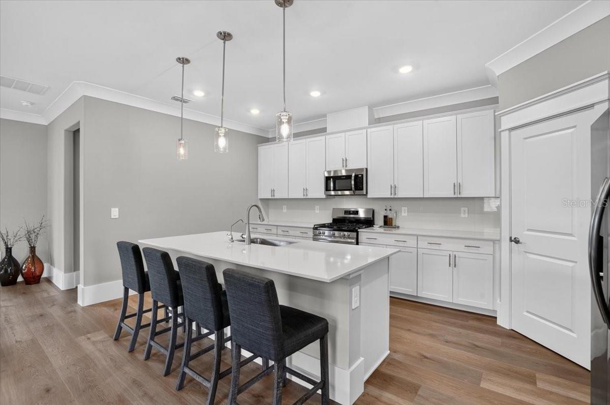 15214 SERENE SHORES LOOP — photo 9