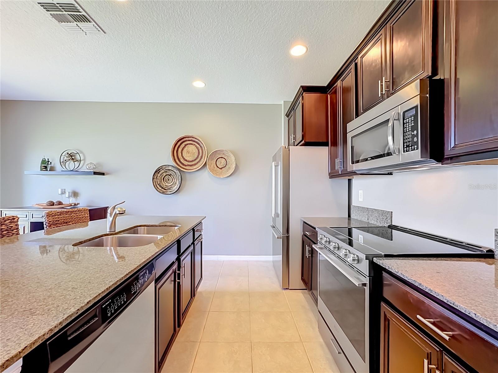 8608 TURNSTONE SHORE LN — photo 16