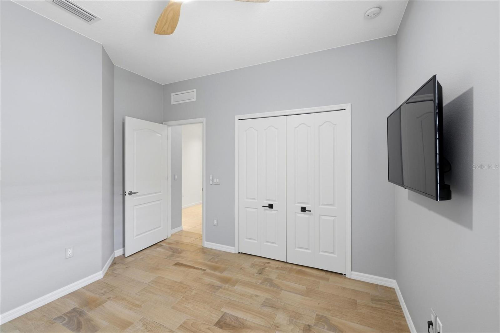 10828 LERWICK CIR — photo 29