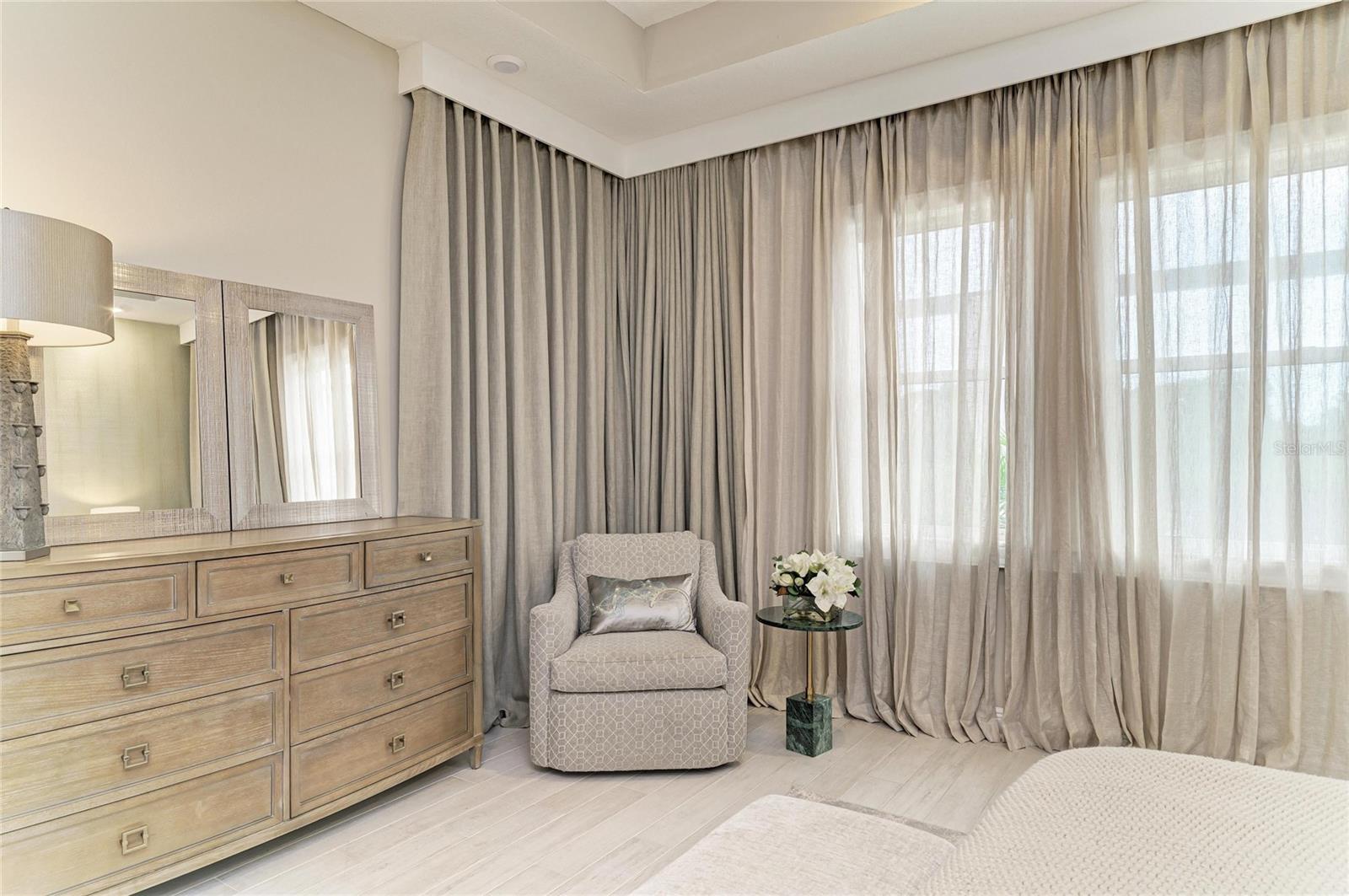 6185 LUNGO LAGO DR — photo 24