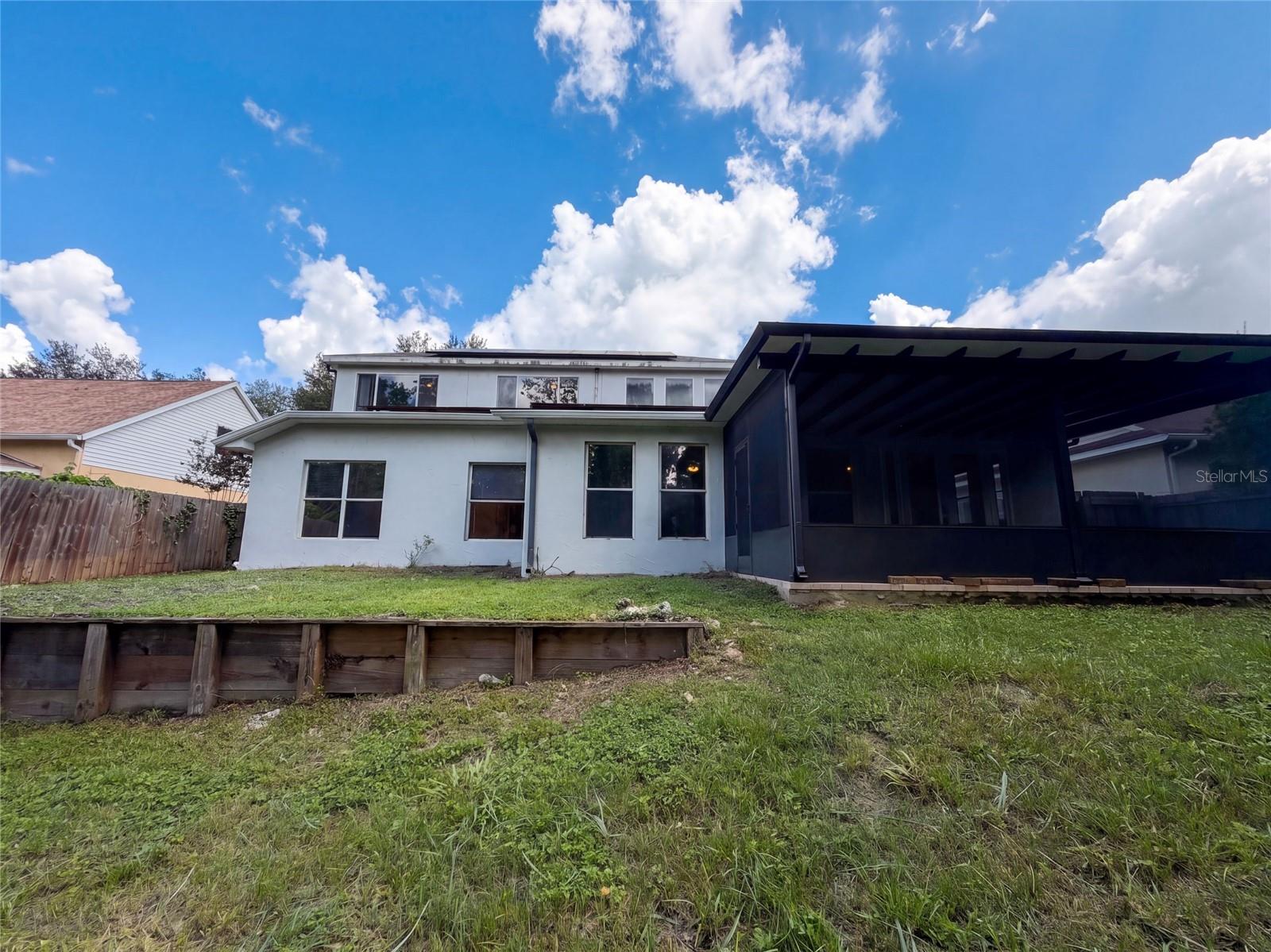 2015 RIVER CROSSING DR — photo 15