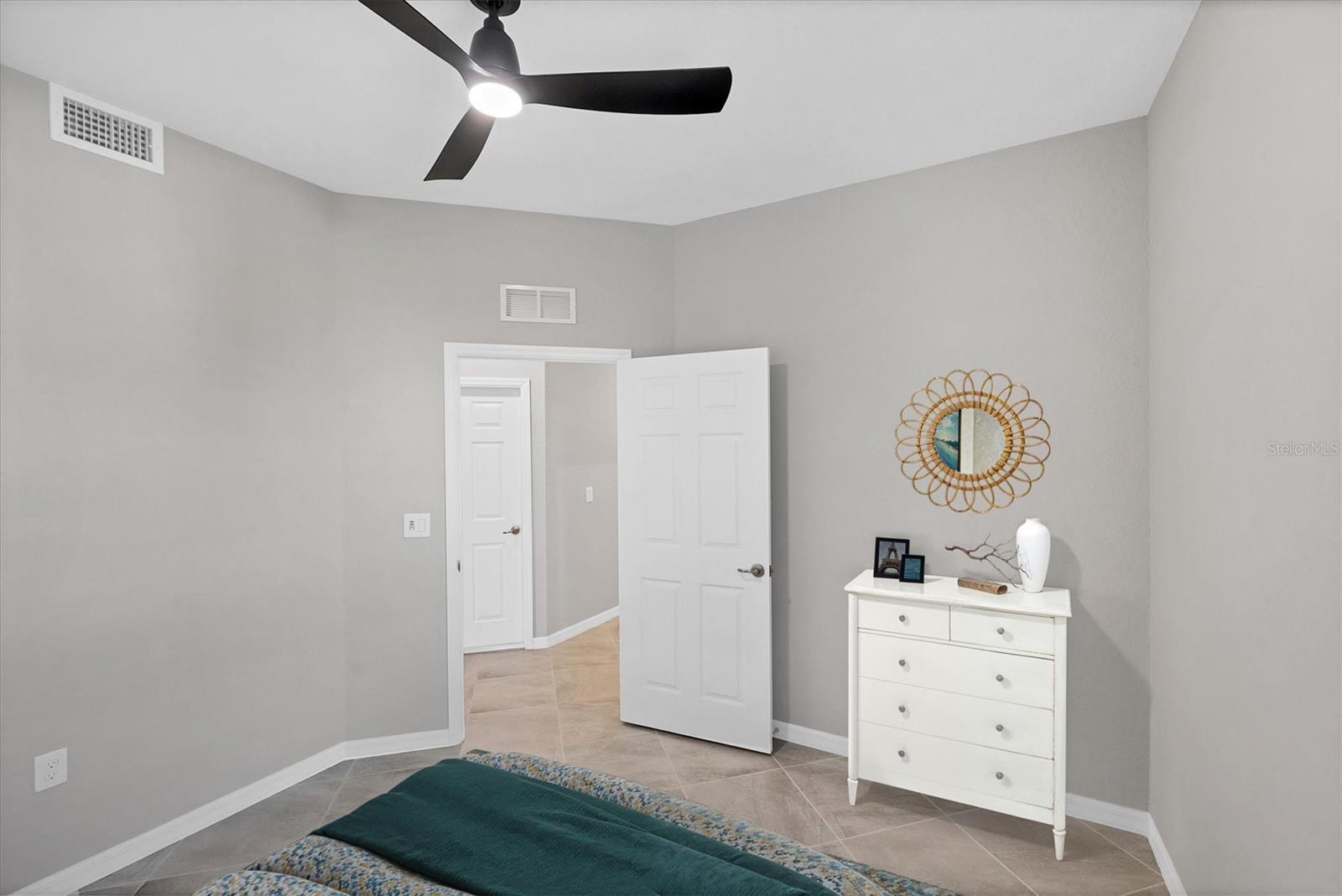 10063 CROOKED CREEK DR #101 — photo 37