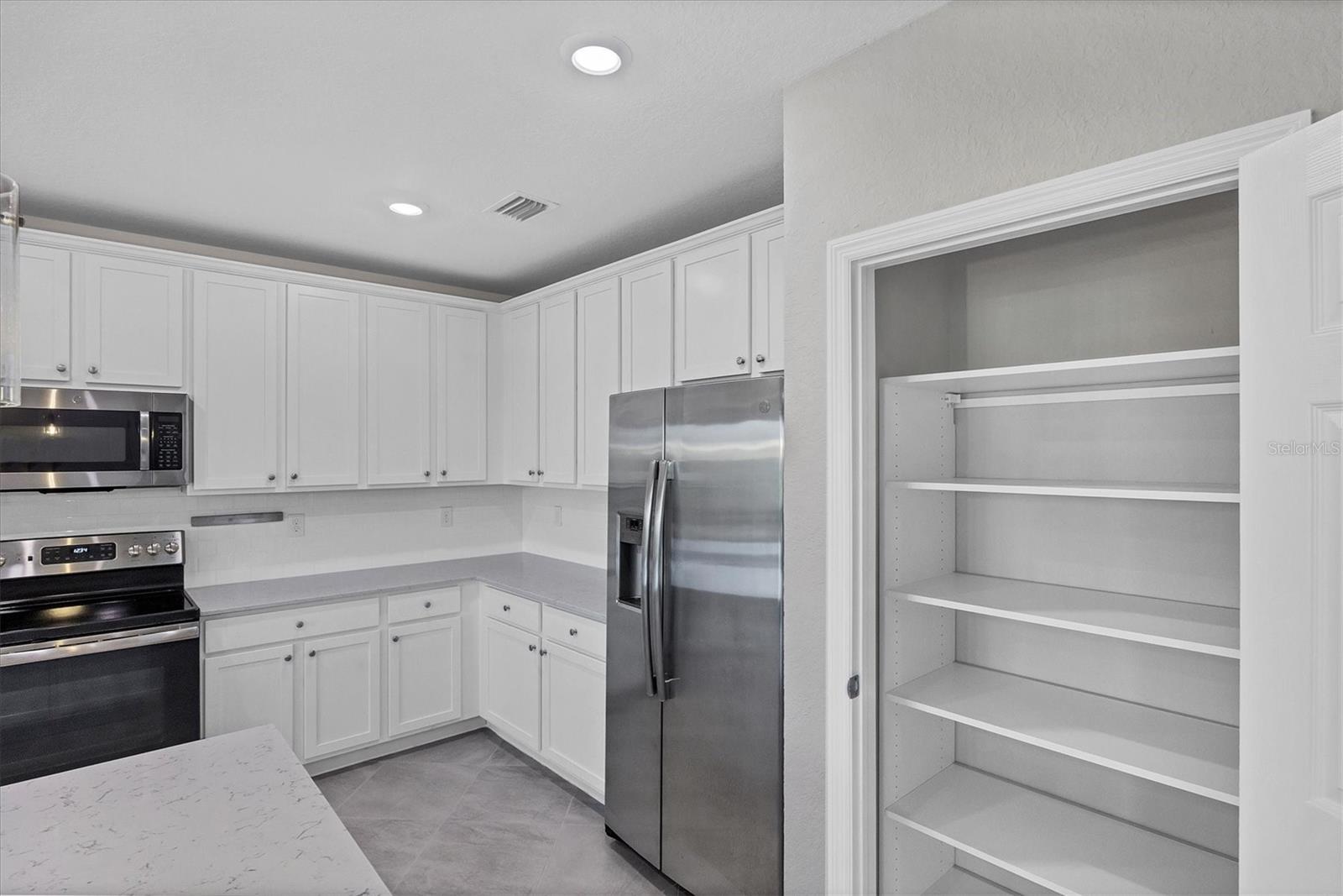 10063 CROOKED CREEK DR #101 — photo 18