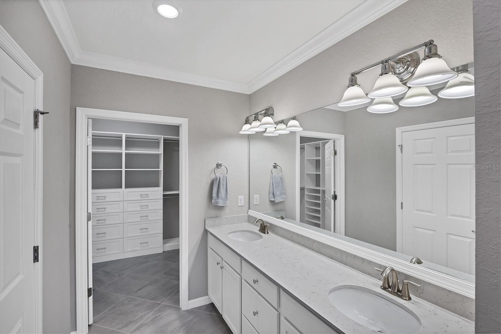 10063 CROOKED CREEK DR #101 — photo 25