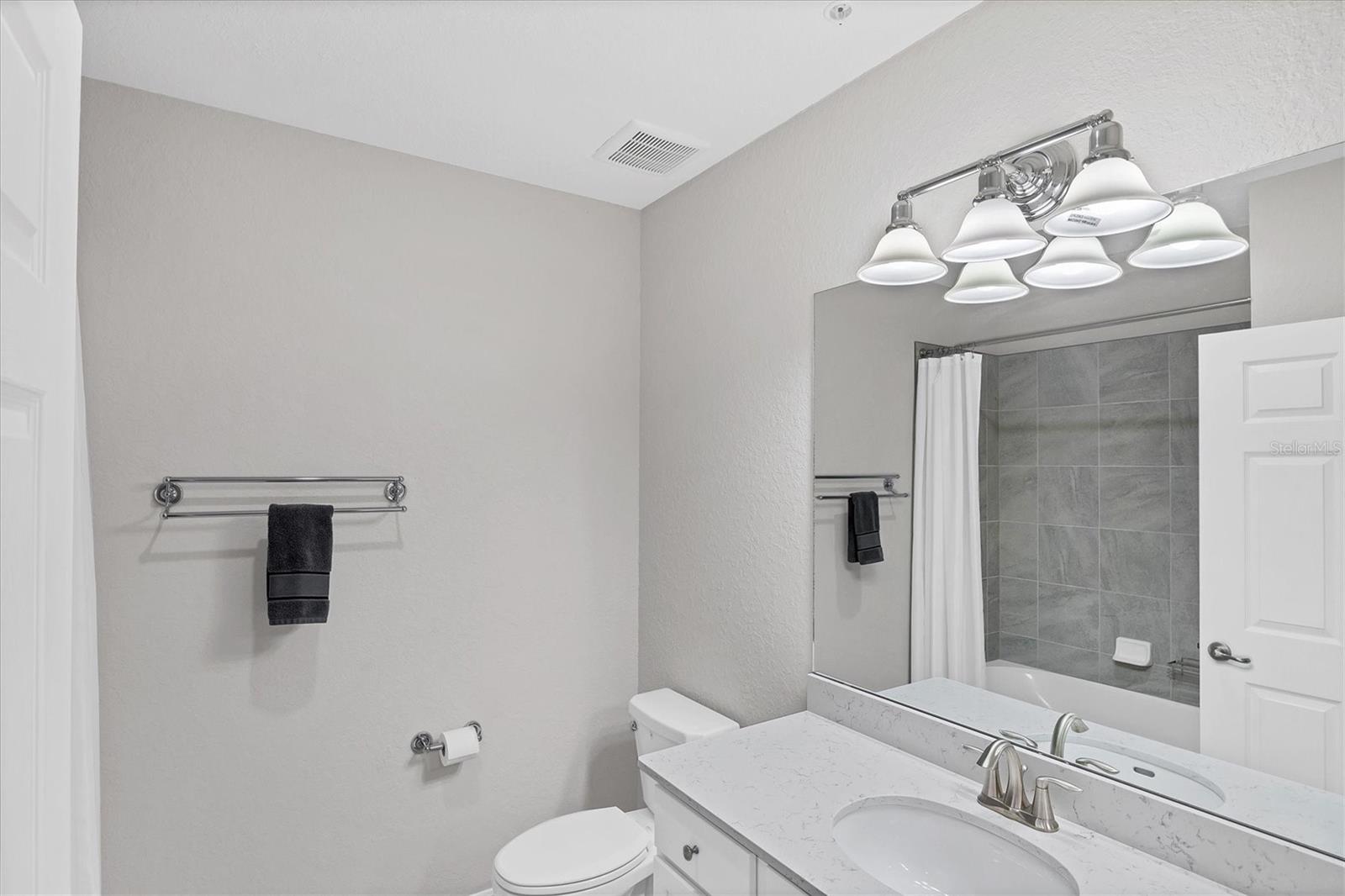 10063 CROOKED CREEK DR #101 — photo 33