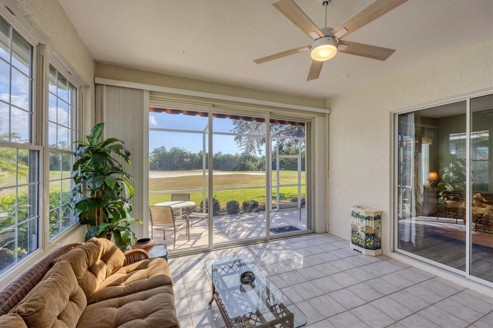 446 PINEWOOD LAKE DR — photo 12