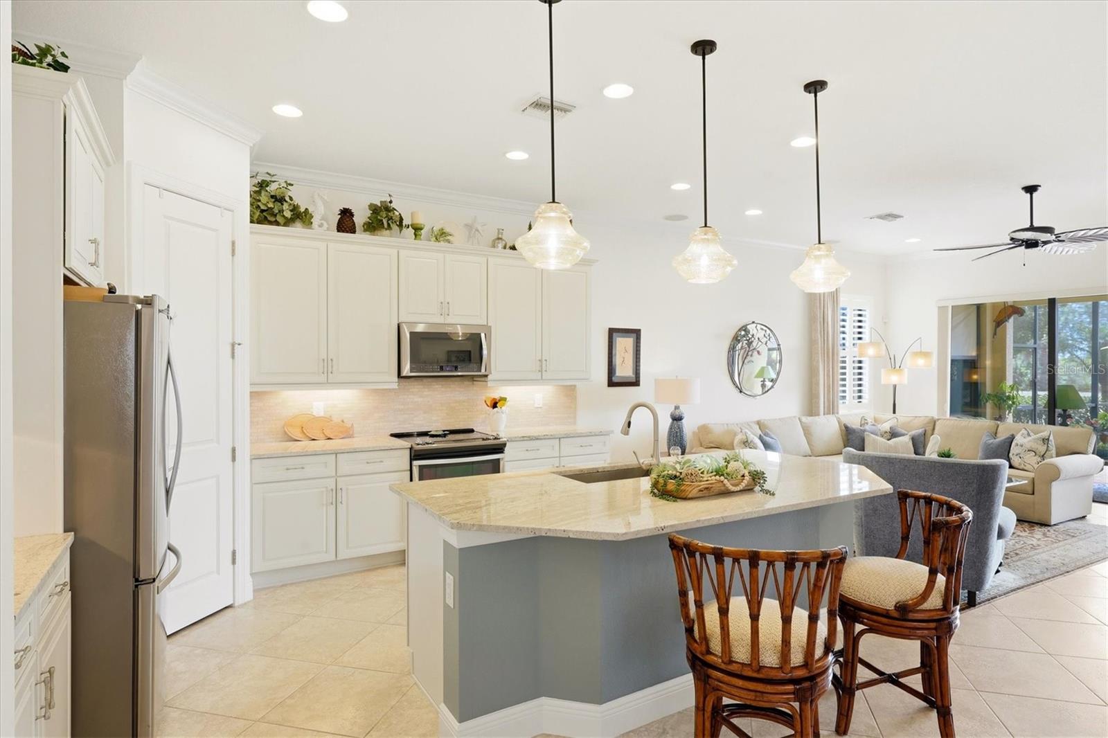 10441 CROOKED CREEK DR — photo 37