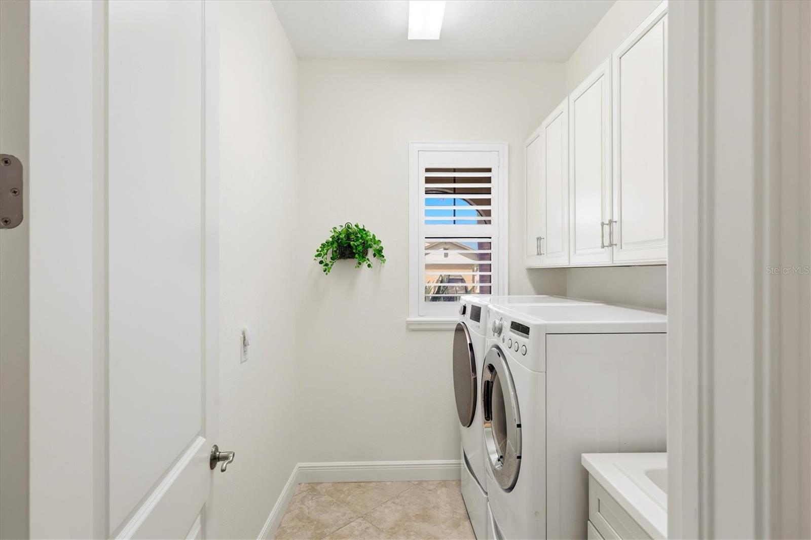 10441 CROOKED CREEK DR — photo 59