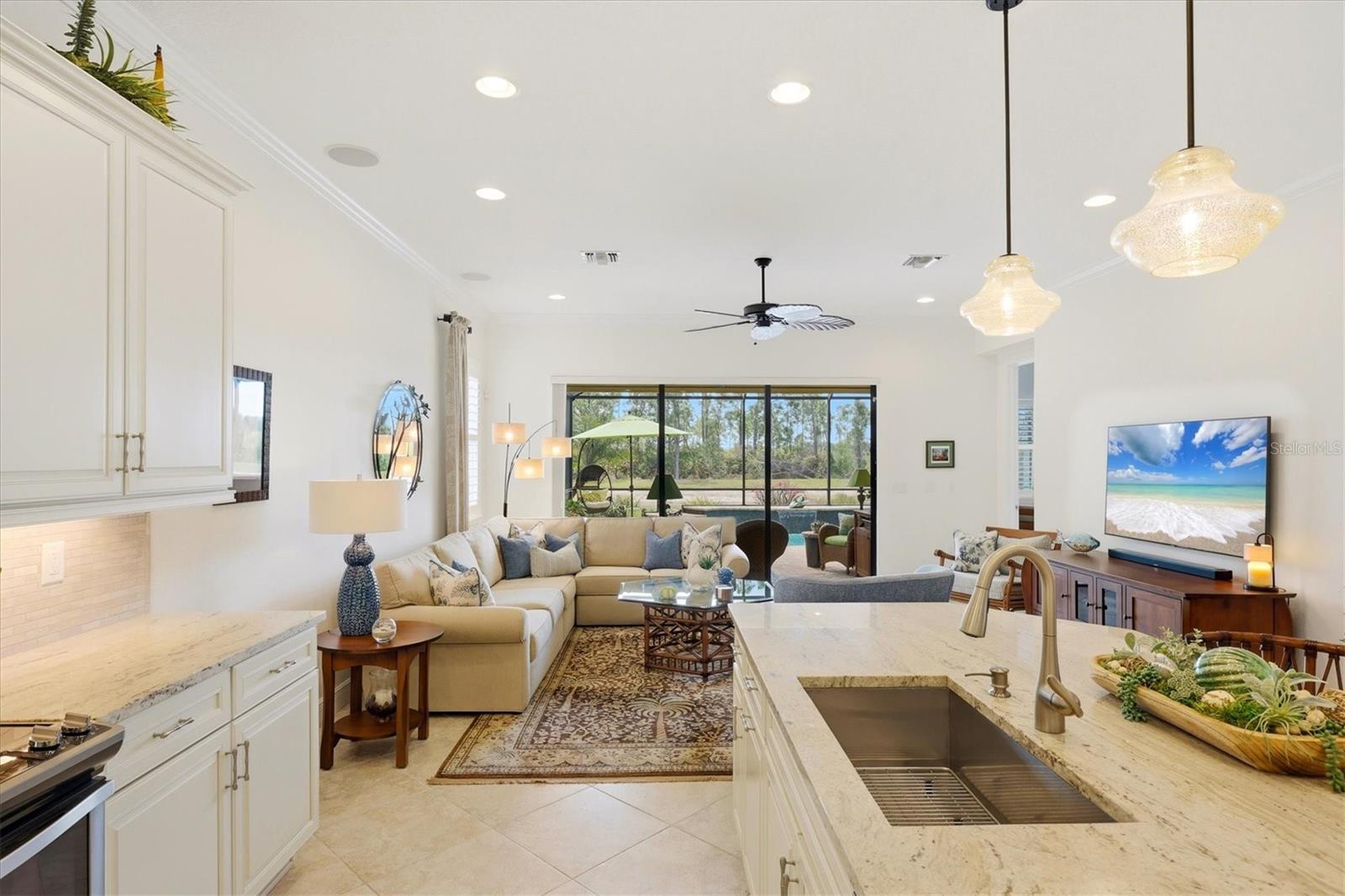 10441 CROOKED CREEK DR — photo 13