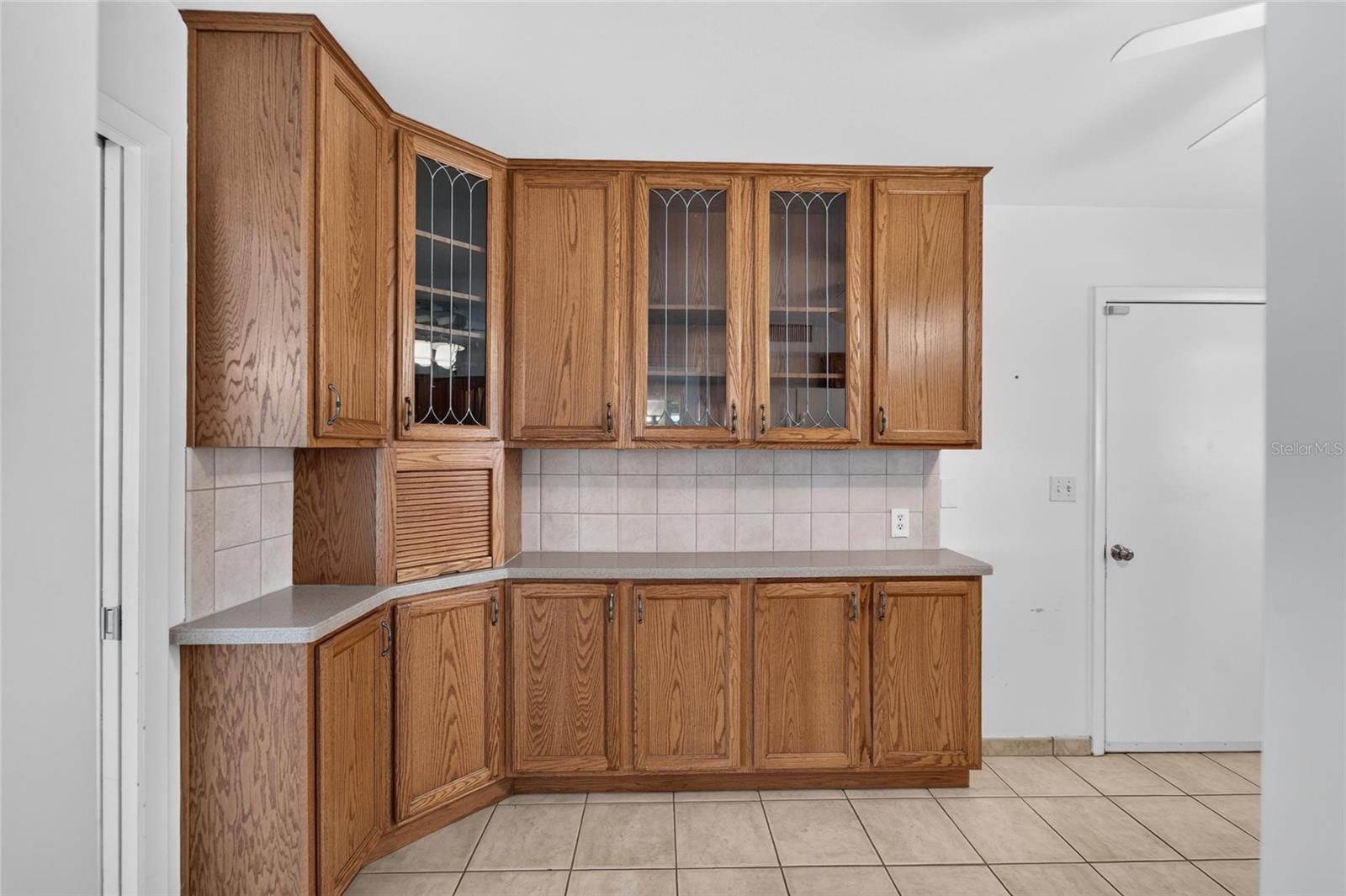 1003 ANDOVER CIR — photo 18