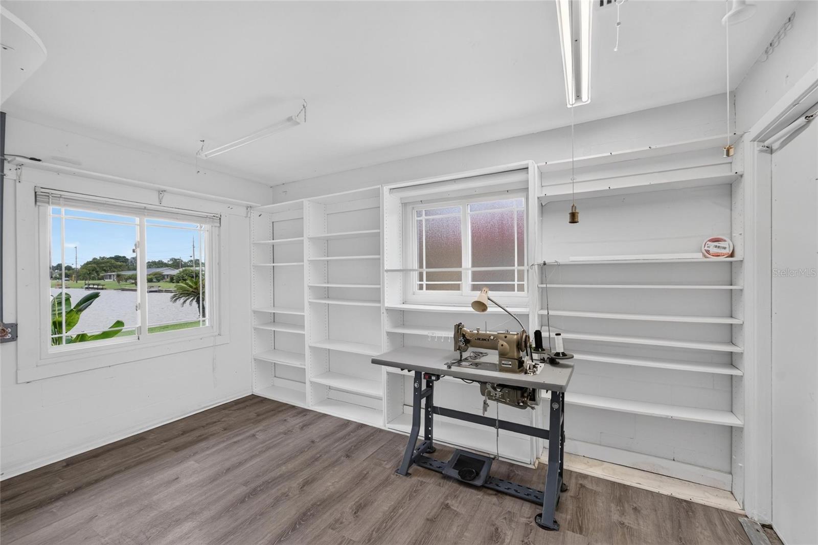 1003 ANDOVER CIR — photo 37