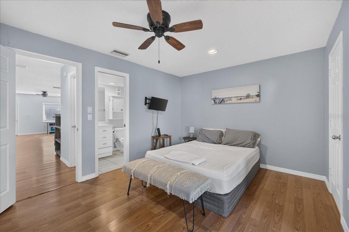 670 GREEN VALLEY RD #F4 — photo 18