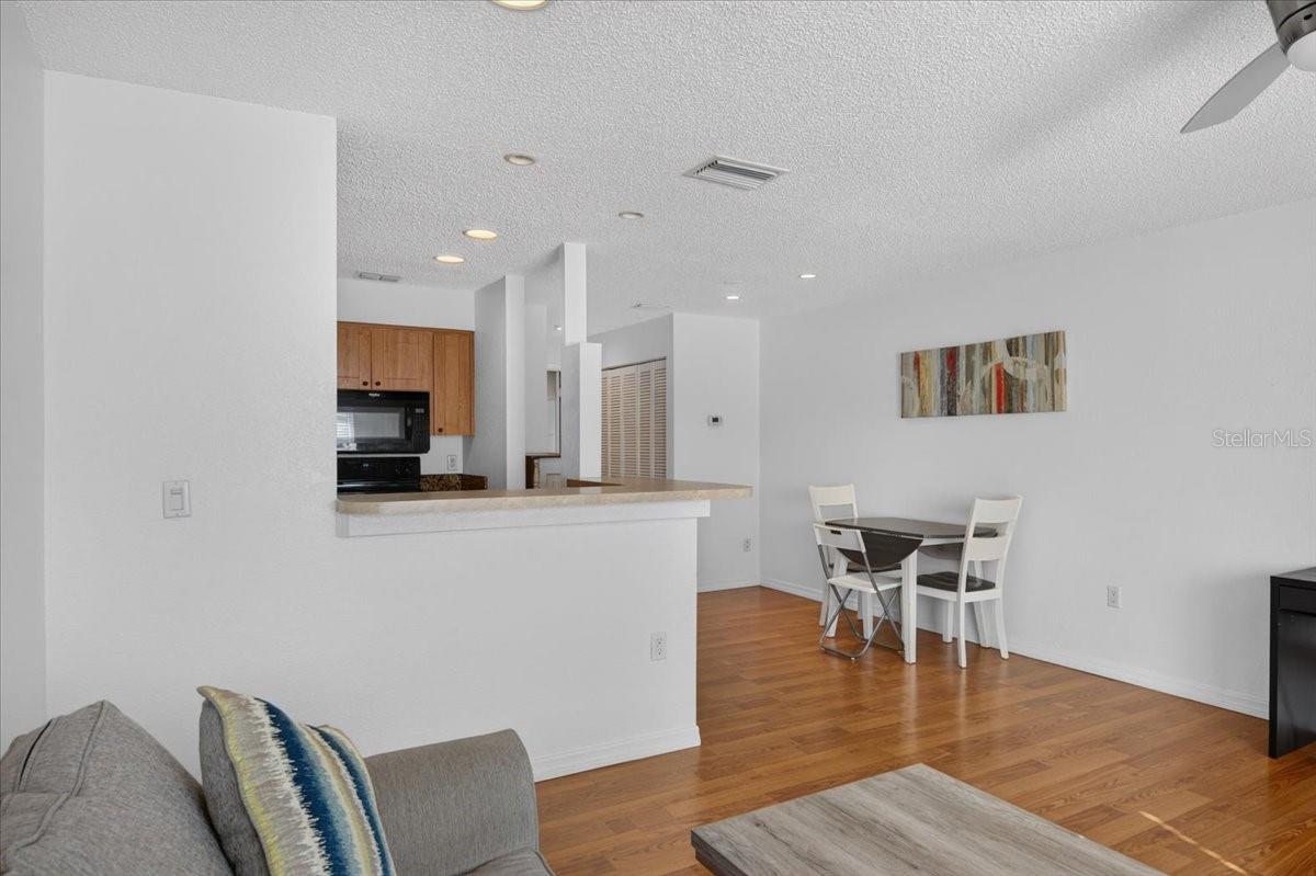 670 GREEN VALLEY RD #F4 — photo 5