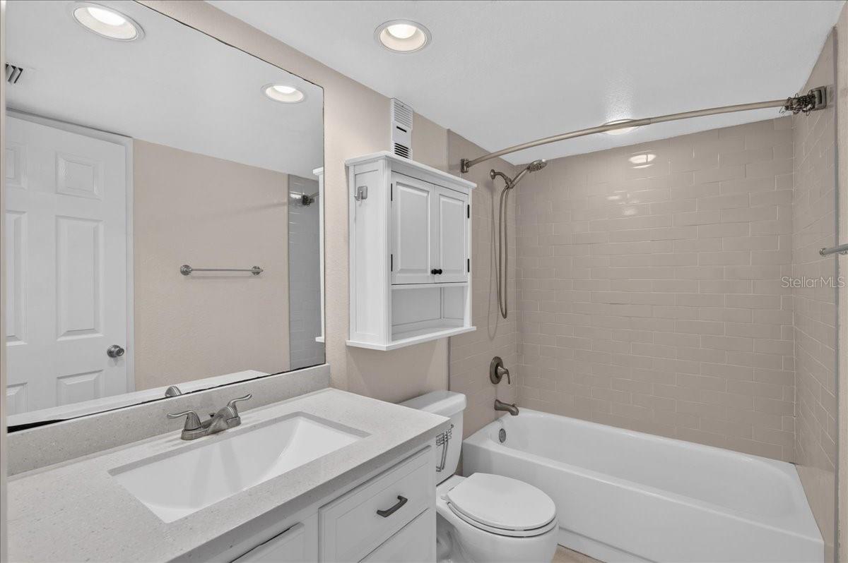670 GREEN VALLEY RD #F4 — photo 15