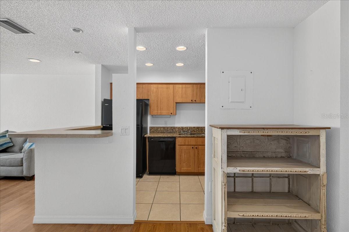 670 GREEN VALLEY RD #F4 — photo 13