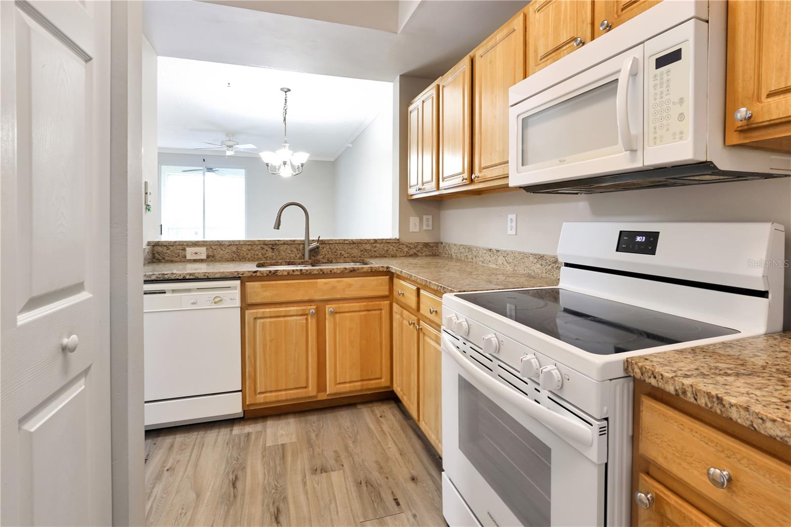 5700 BENTGRASS DR #16-211 — photo 5