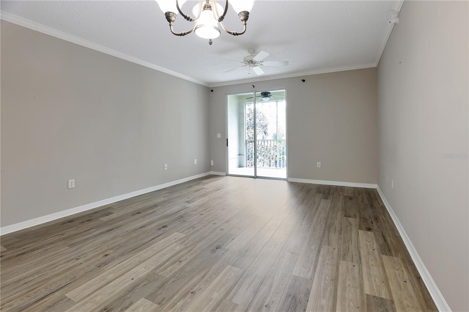 5700 BENTGRASS DR #16-211 — photo 12