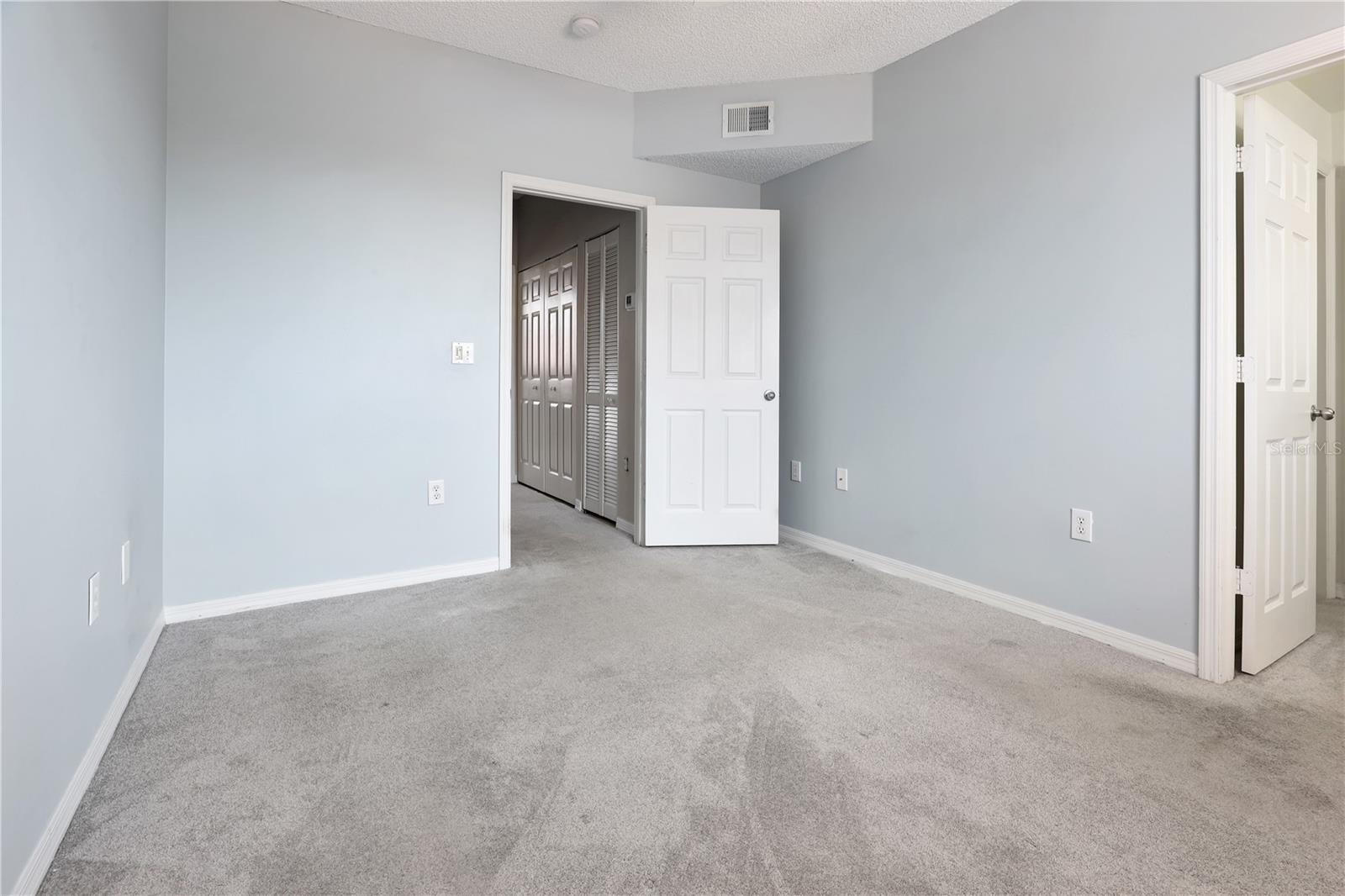 5700 BENTGRASS DR #16-211 — photo 17
