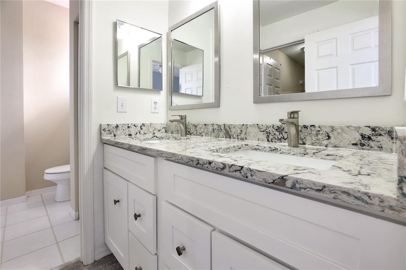 5700 BENTGRASS DR #16-211 — photo 18