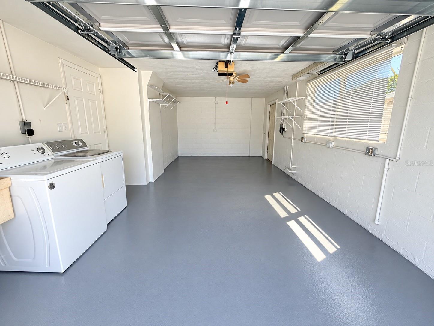 10118 HOLLY DR — photo 8