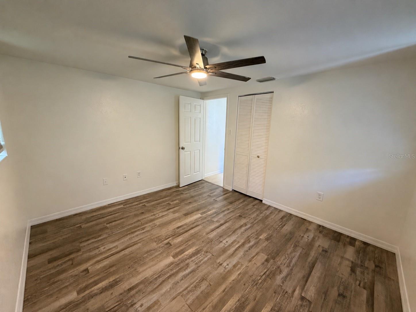 10118 HOLLY DR — photo 18