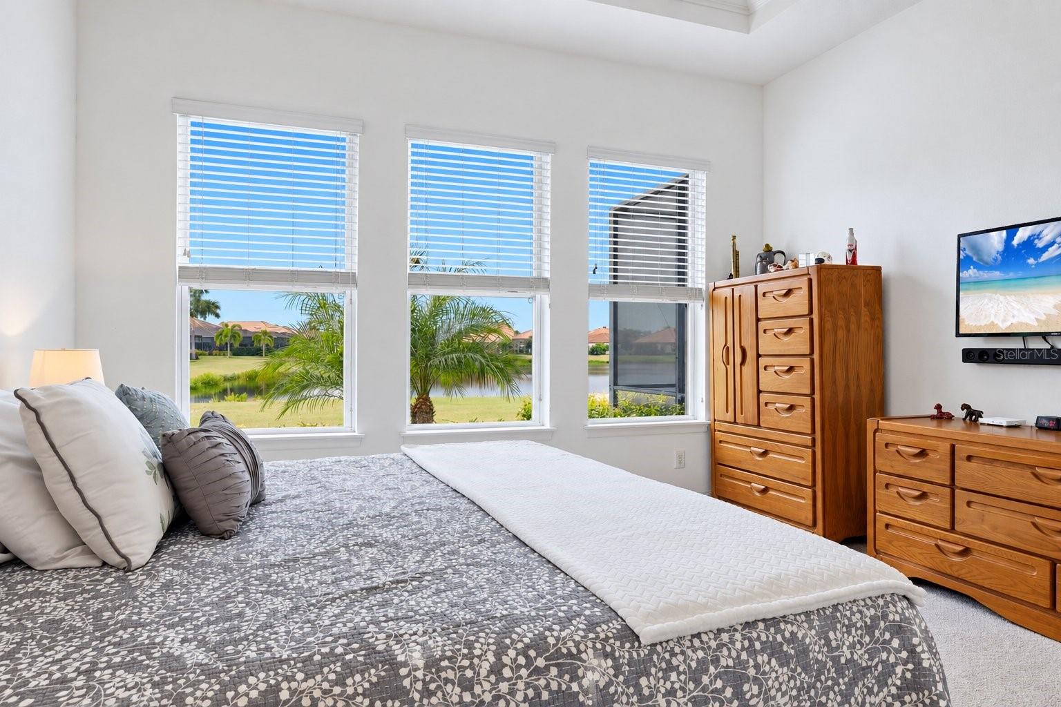 10018 MARBELLA DR — photo 15