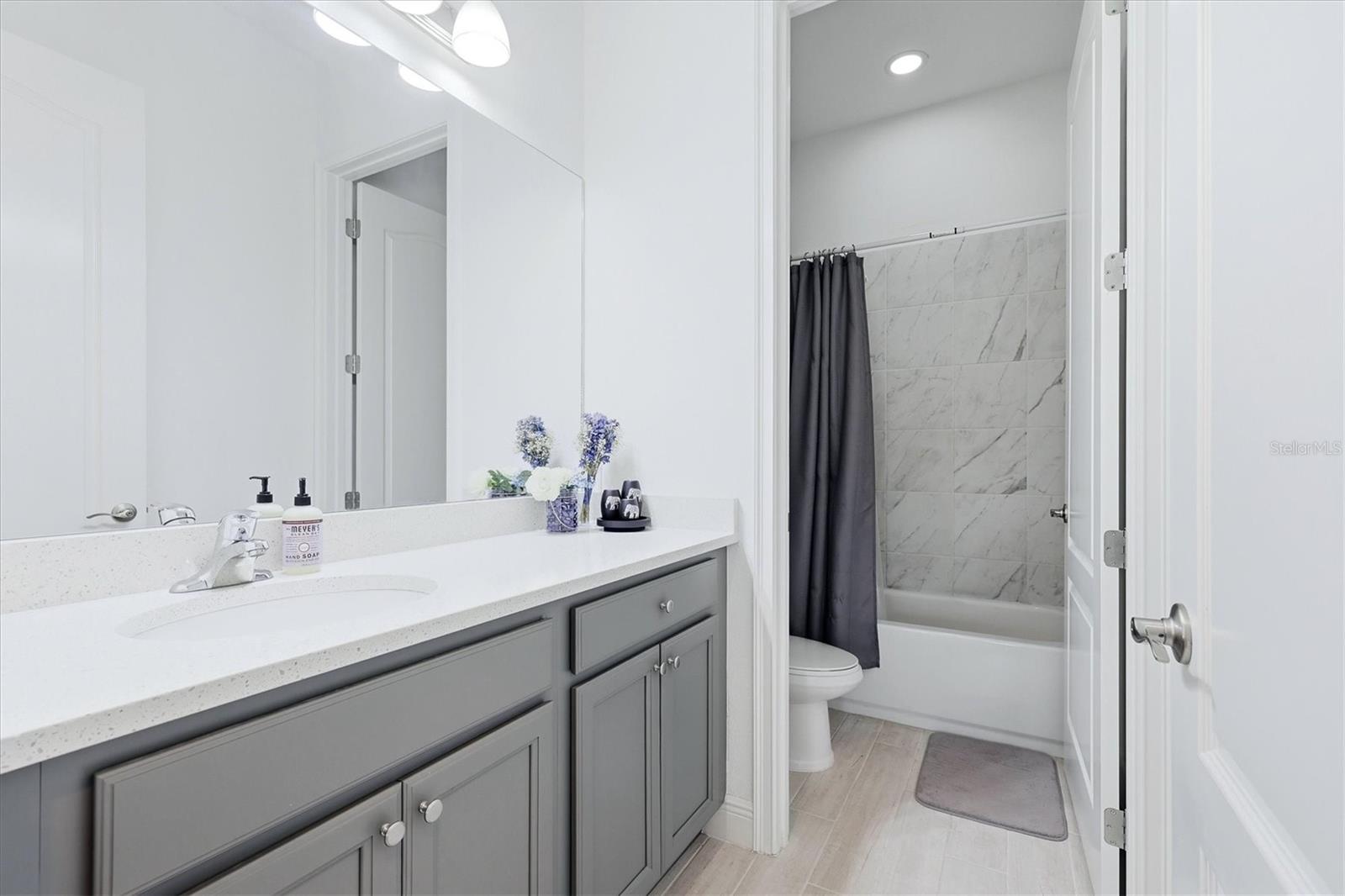 10018 MARBELLA DR — photo 20