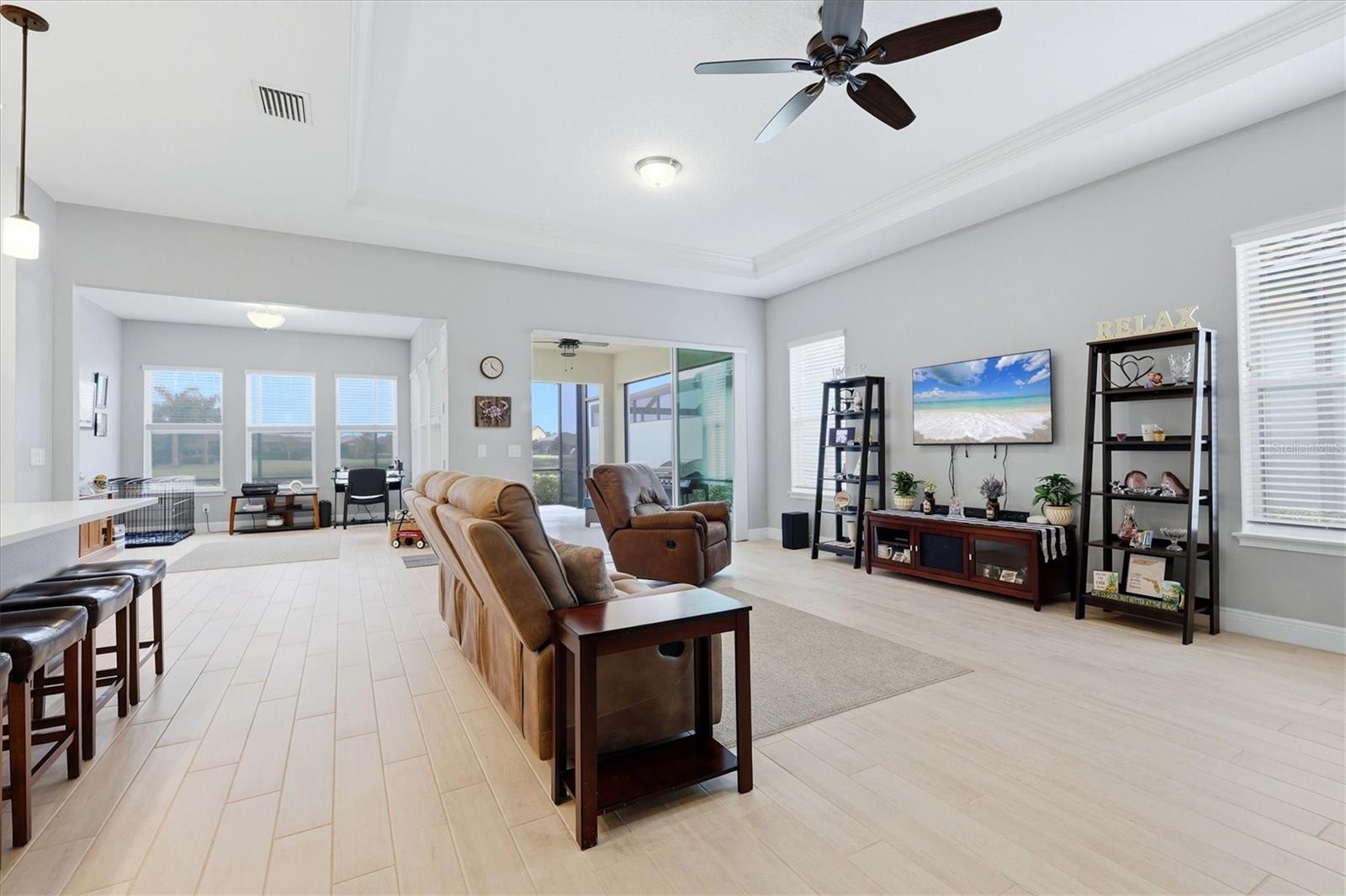 10018 MARBELLA DR — photo 8
