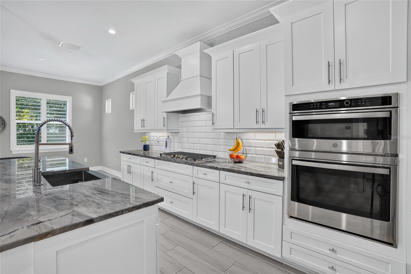 3718 W DALE AVE — photo 9