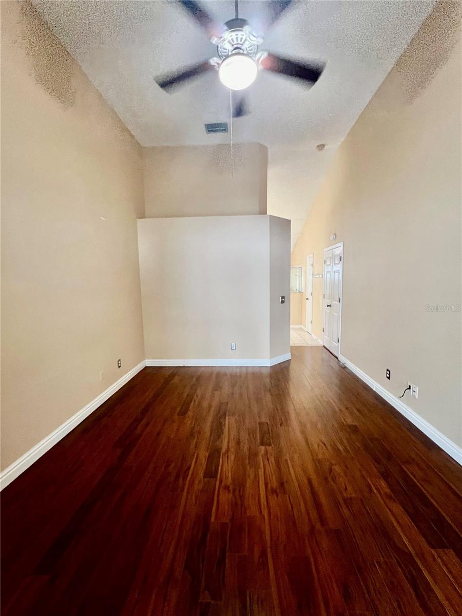 2413 NEEDHAM DR — photo 14
