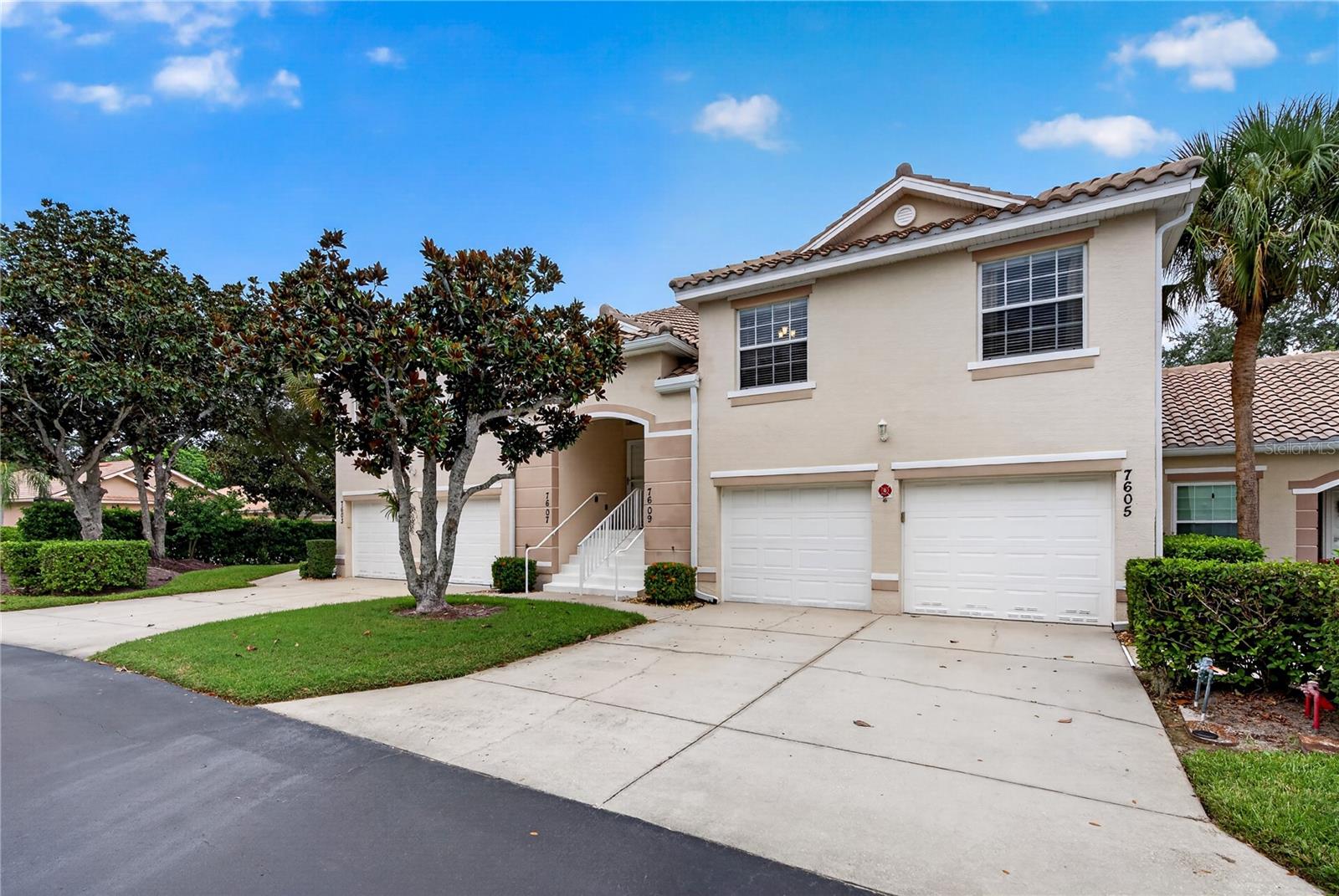 7609 SWEETBAY CIR #NA — photo 37