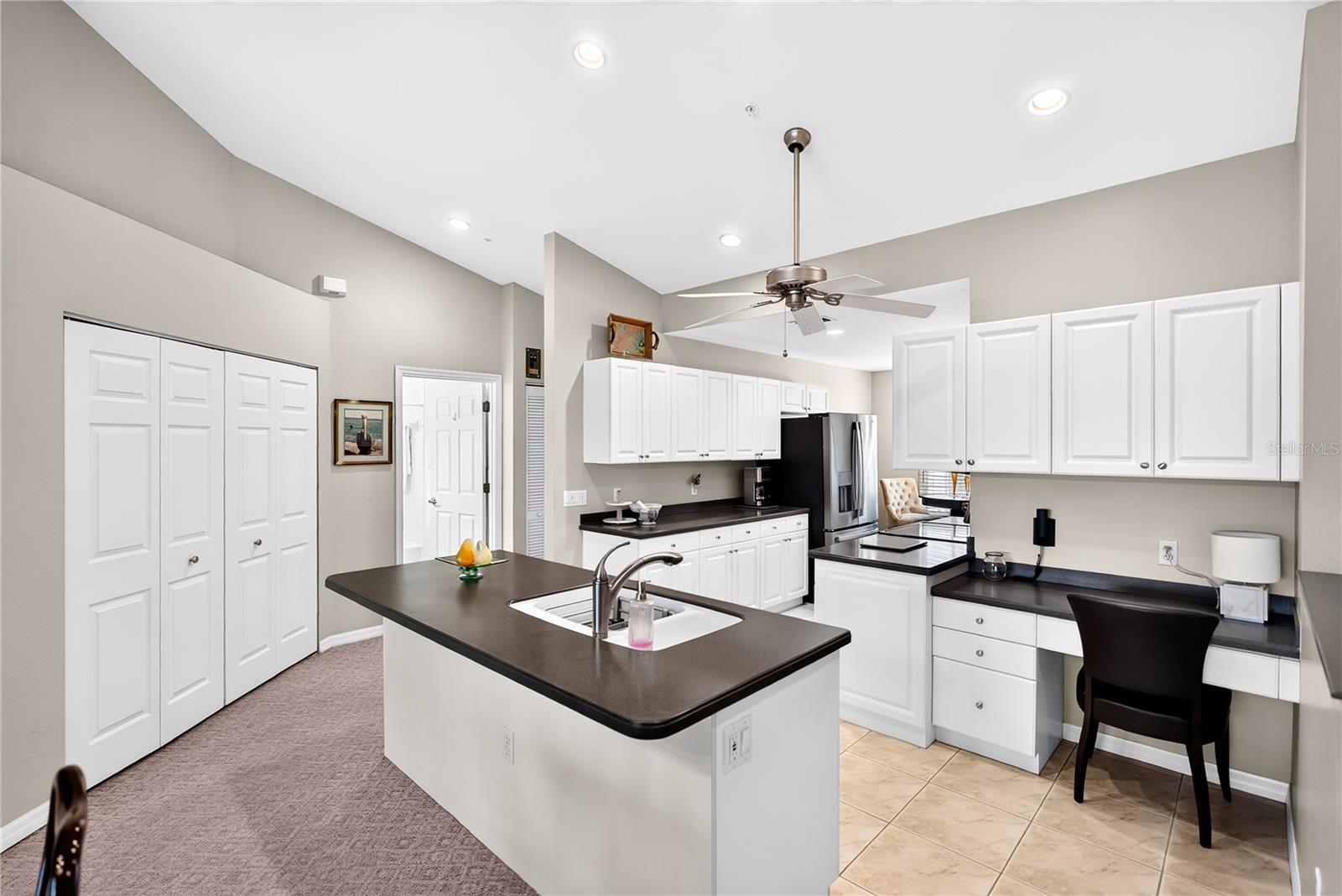 7609 SWEETBAY CIR #NA — photo 8