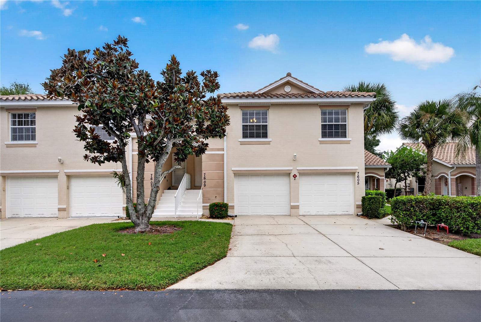 7609 SWEETBAY CIR #NA — photo 36
