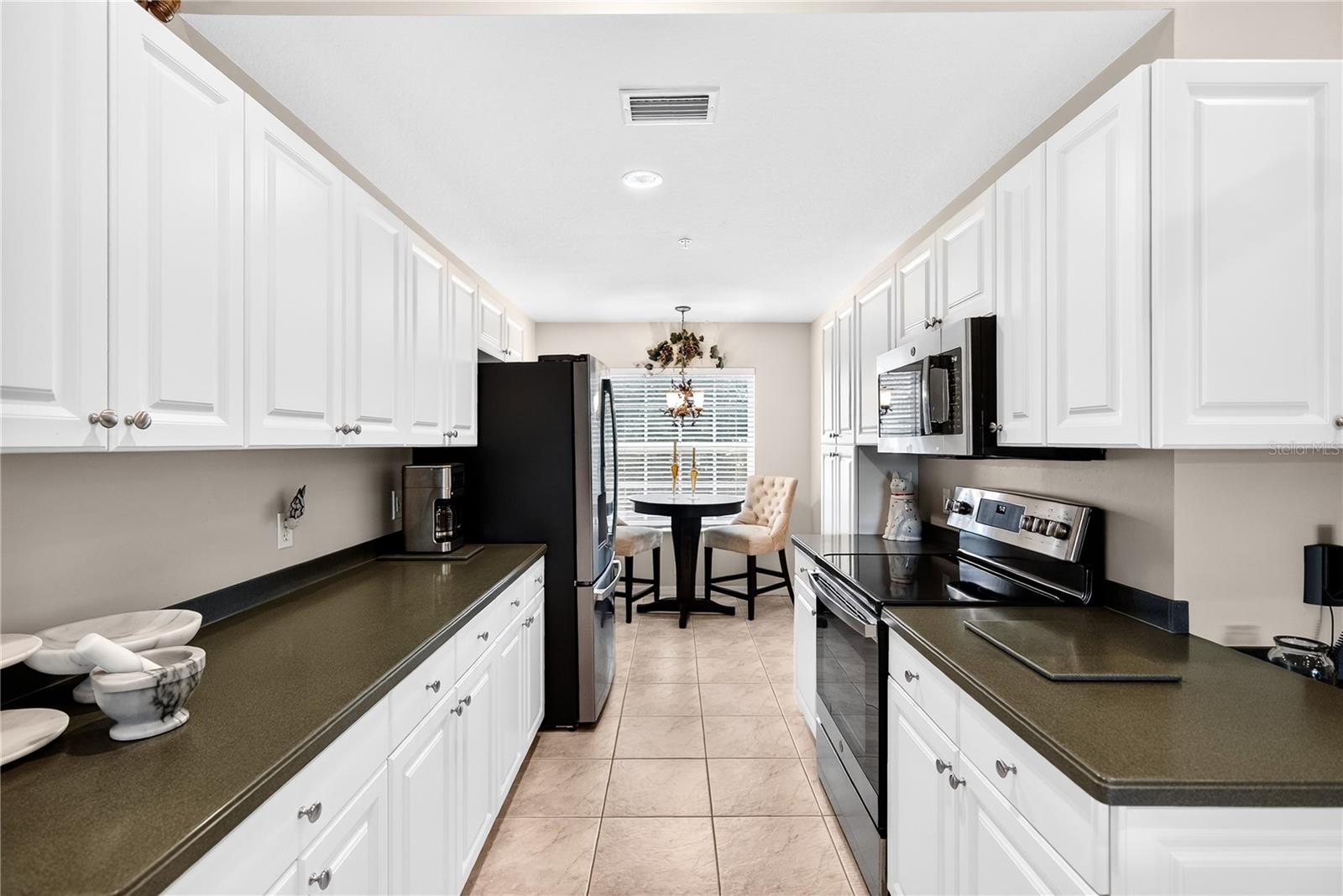7609 SWEETBAY CIR #NA — photo 15