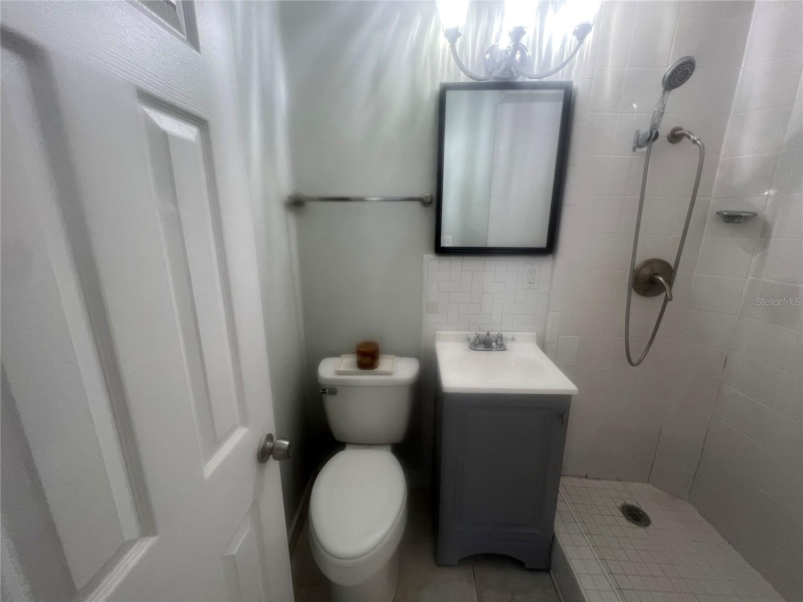 827 19TH AVE N #1/2 — photo 13