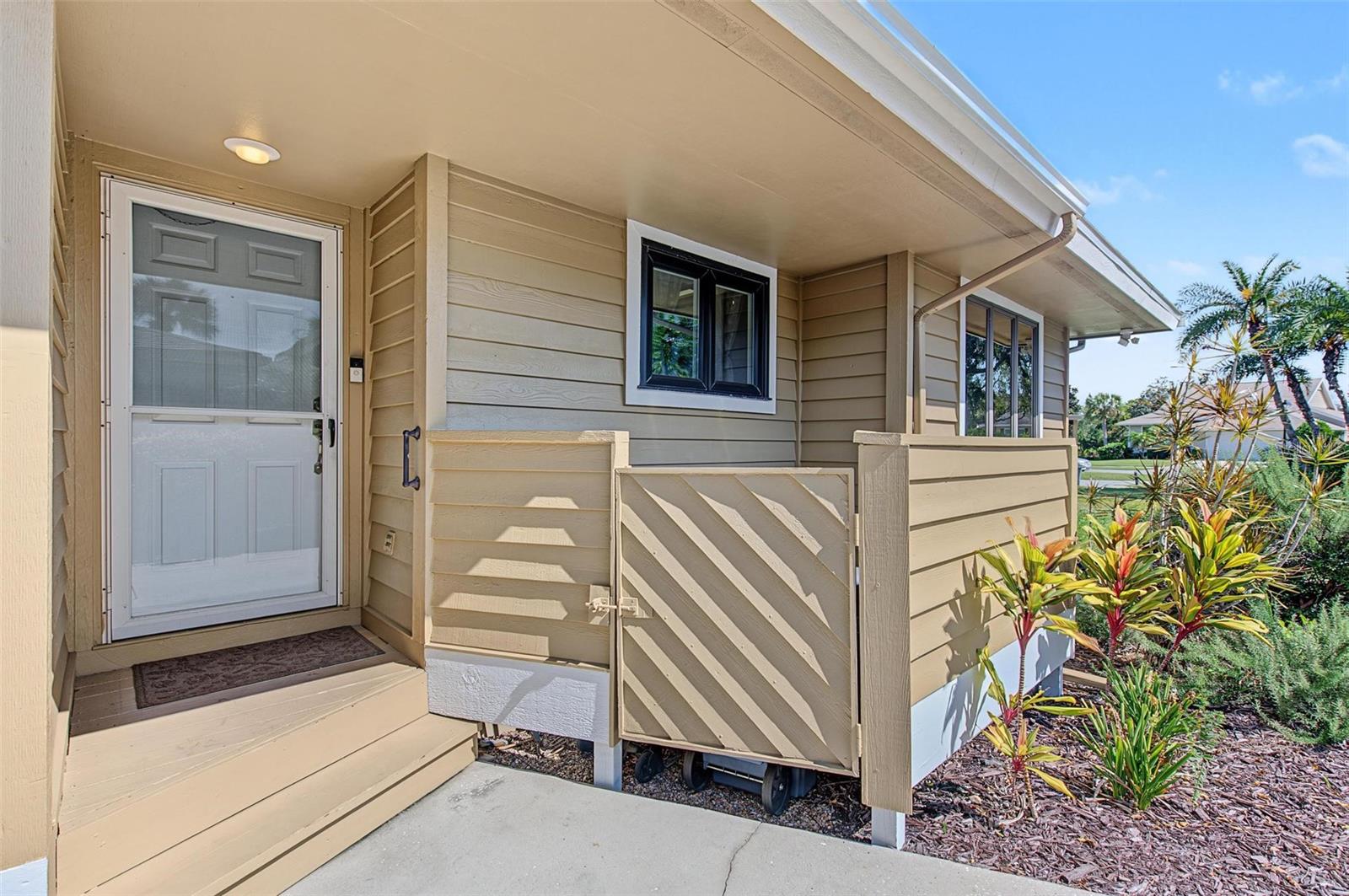 992 SPINNAKER CT — photo 6
