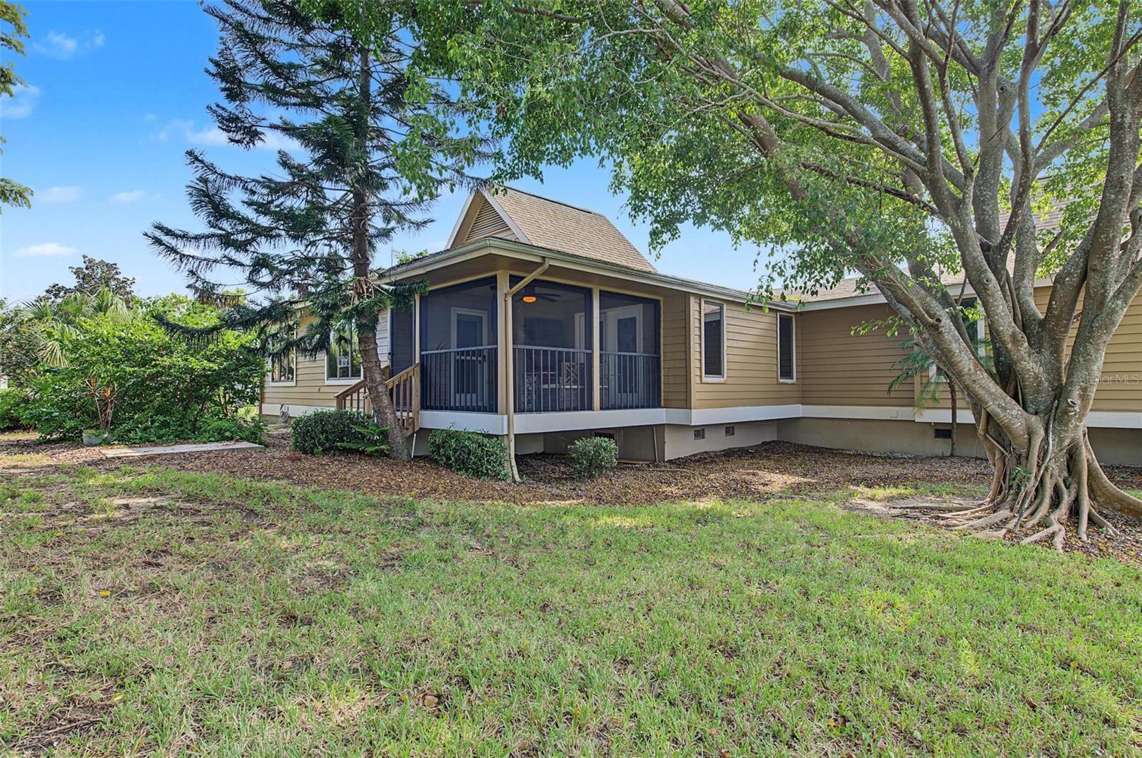 992 SPINNAKER CT — photo 38
