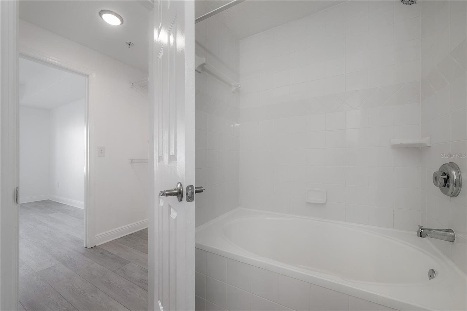 800 S DAKOTA AVE #327 — photo 12