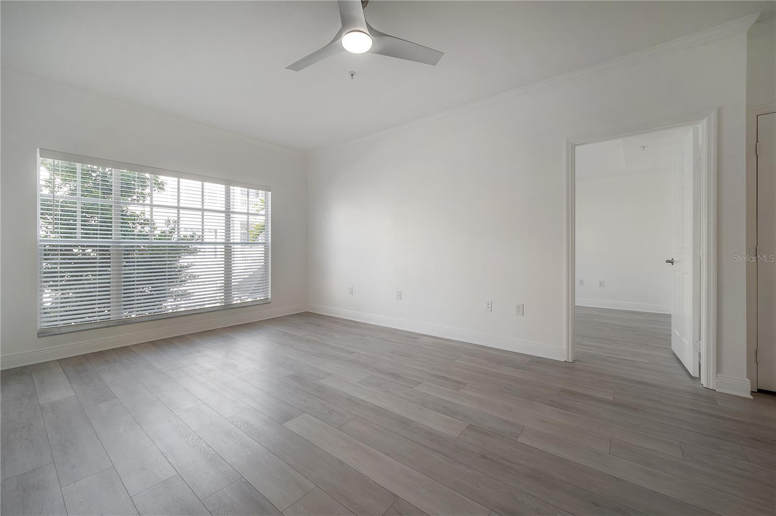 800 S DAKOTA AVE #327 — photo 17