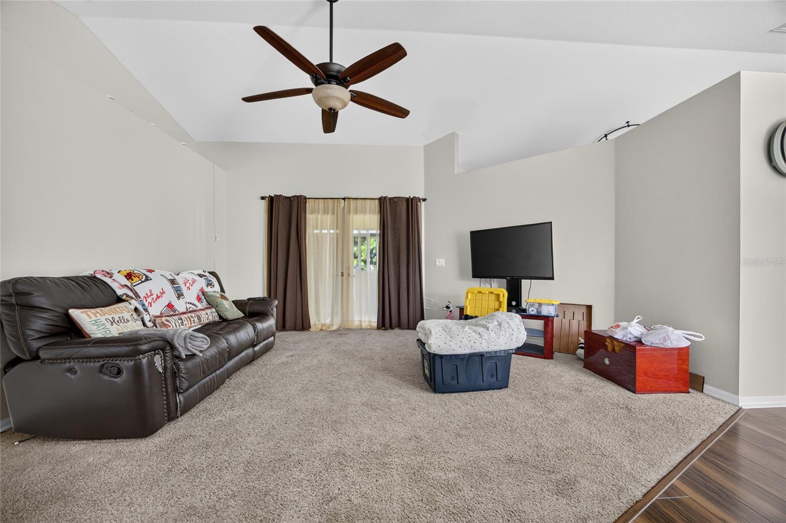 2493 CHEROKEE ST — photo 3