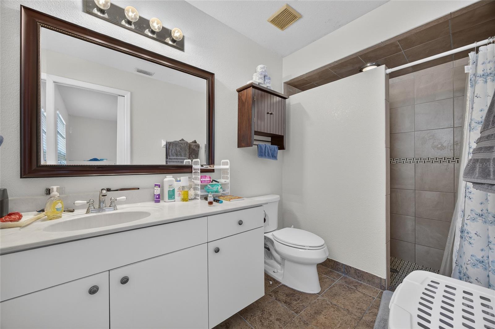 2493 CHEROKEE ST — photo 12