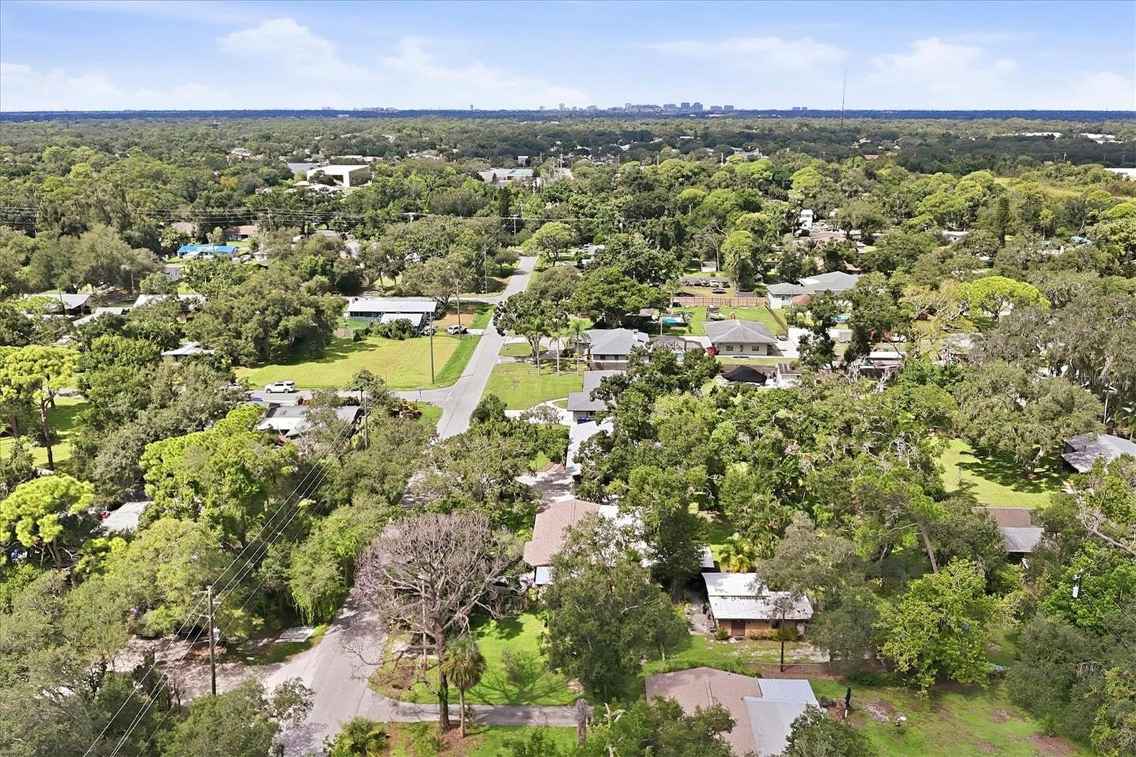 5605 SAWGRASS RD — photo 44