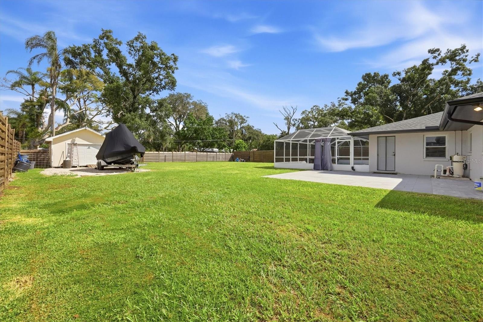 5605 SAWGRASS RD — photo 36