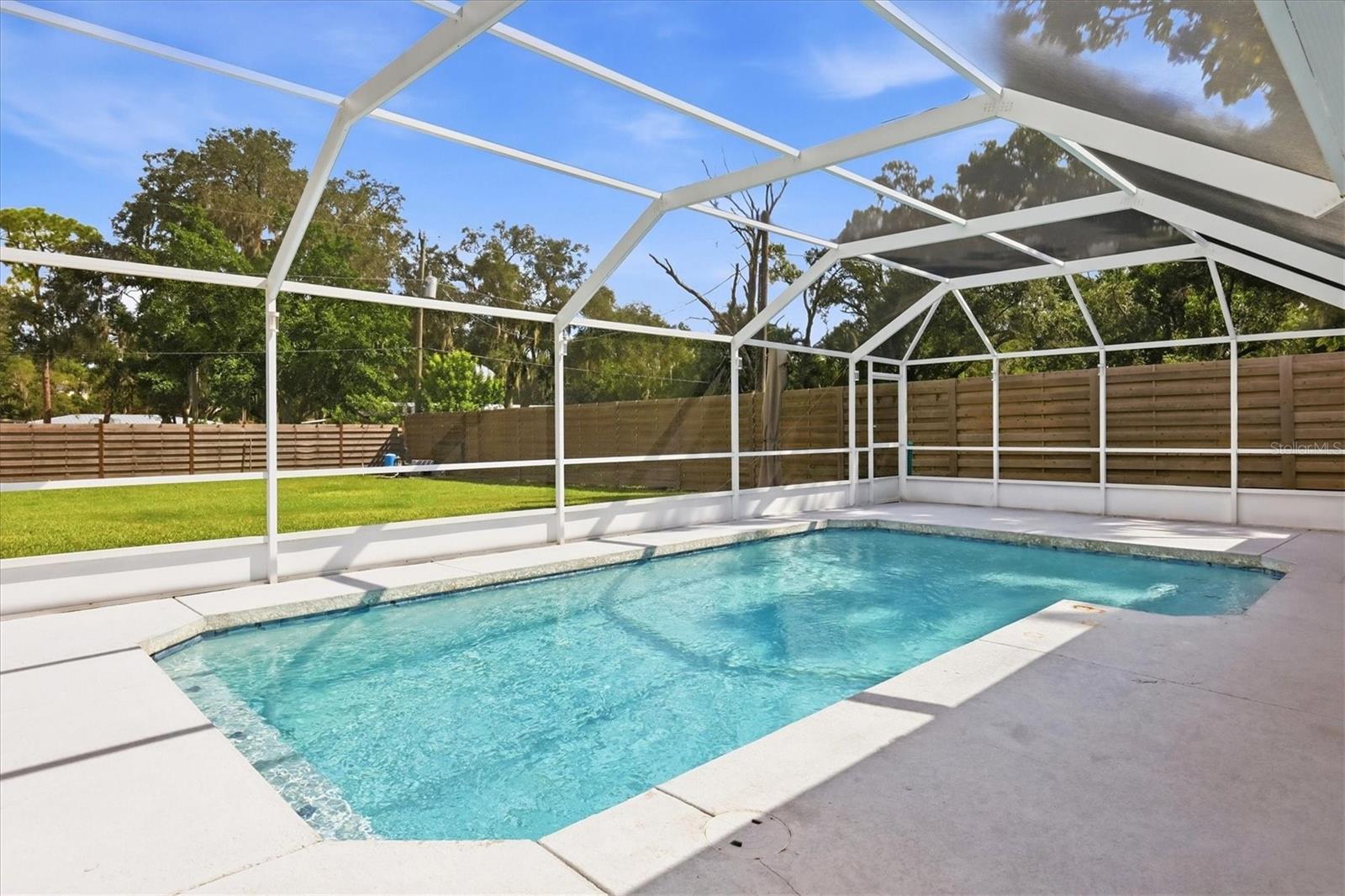 5605 SAWGRASS RD — photo 33
